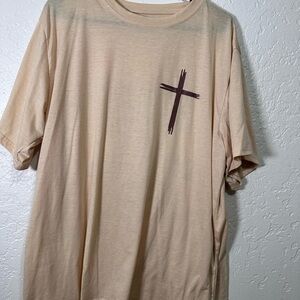 SHEIN Tan Cross Graphic Men's Tee